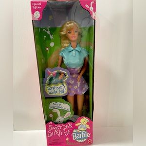 Easter Surprise Barbie 1998 Special Edition with Surprise Inside the Egg #20542